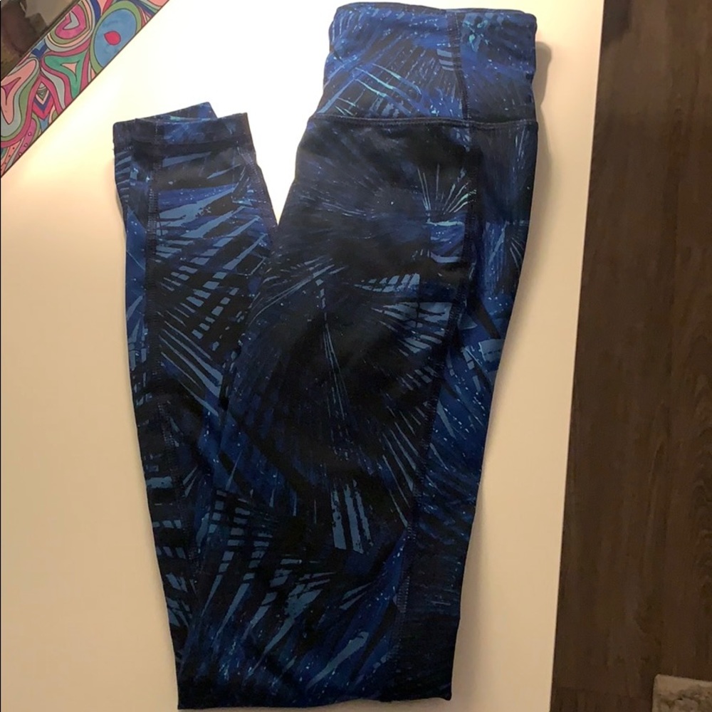 Women’s Old Navy Active Leggings
